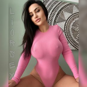 נערות ליווי - אנג'לינה שיקית עצמאית